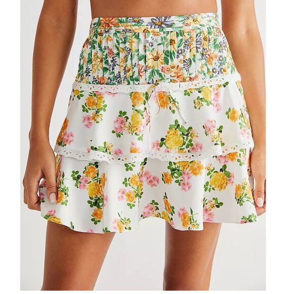 RARE NWT FOR LOVE AND LEMONS ROSALYN TIERRED MINI SKIRT IN MARIGOLD PRINT SIZE L - Picture 2 of 8